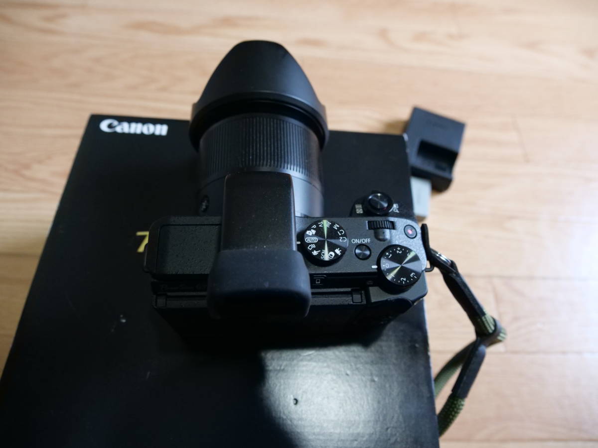 Canon『Power Shot G3X』 美品中古 バッテリー合計3個あり