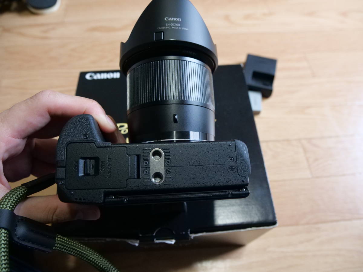 Canon『Power Shot G3X』 美品中古 バッテリー合計3個あり