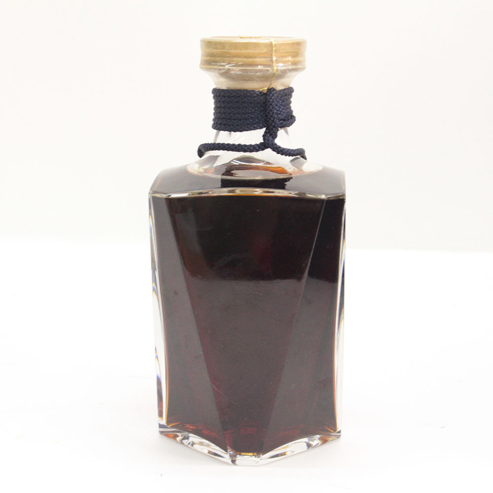 ■ 酒 マーテル コルドンブルー バカラ クリスタルボトル 750ml 40％ 替栓 箱付き 未開栓