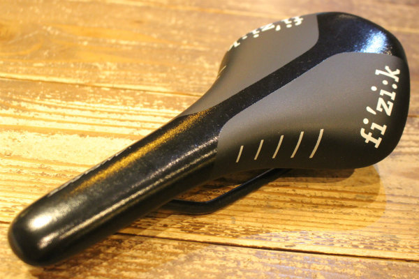R7 ANTARES アンタレス フィジーク サドル FIZIK FIZIIK フィジーク