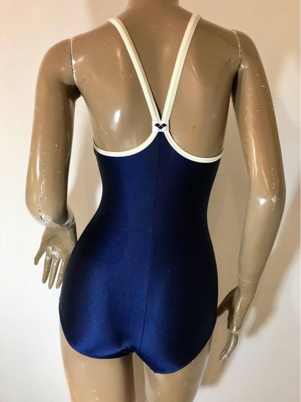 12貴重サイズ☆アリーナ女子競泳水着O☆ARN-75W☆白パイピング☆