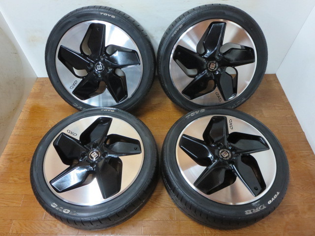 送料無料・税込み】 ギャルソン DAD 17in6.5J+42 4穴PCD100 TOYO 205