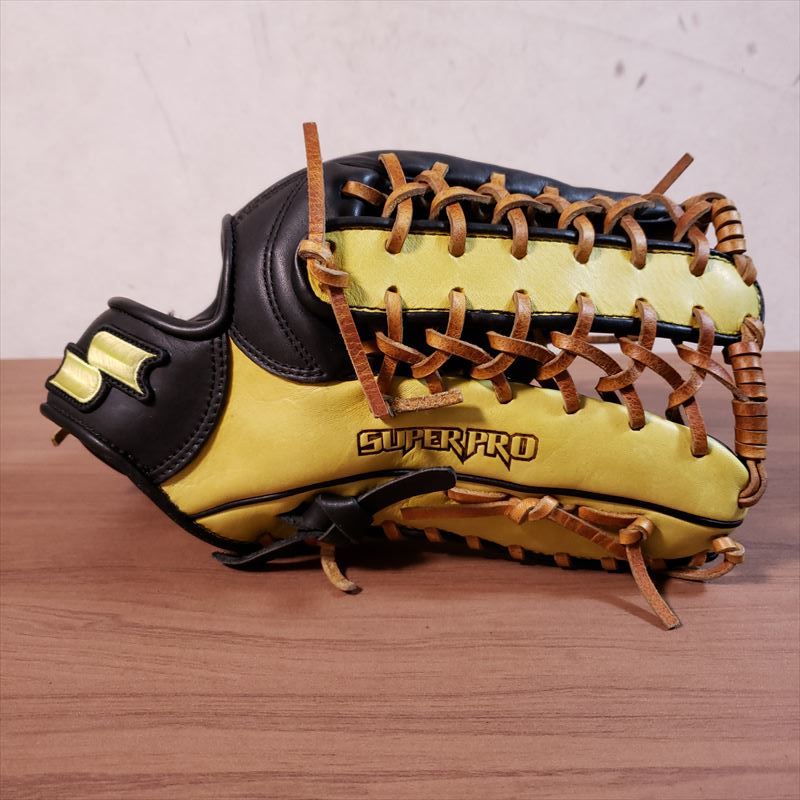 SSK 多村仁志モデル スーパープロ 限定カラー 左投げ用 外野用 軟式グローブ SSK 多村仁志モデル スーパープロ 限定カラー 左投げ用 外野用 軟式