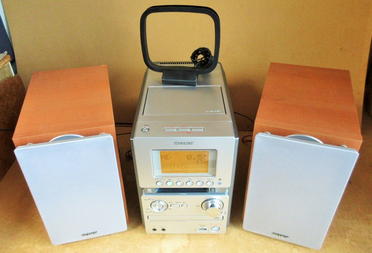 ☆ソニー SONY HCD-M35WM CD・MD・カセットミニコンポ◇音楽を楽しむ