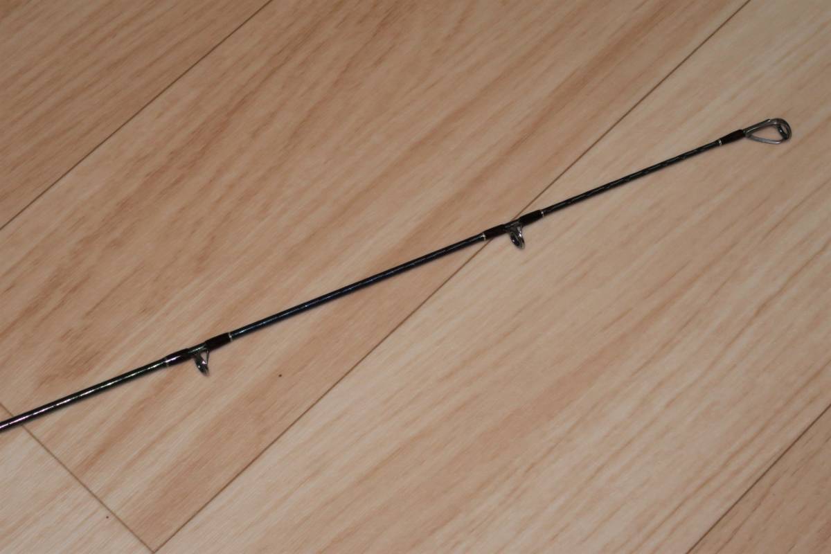 シマノ 18ワールドシャウラ 1652R-3 美品 保証書付き ☆美品 シマノ 18