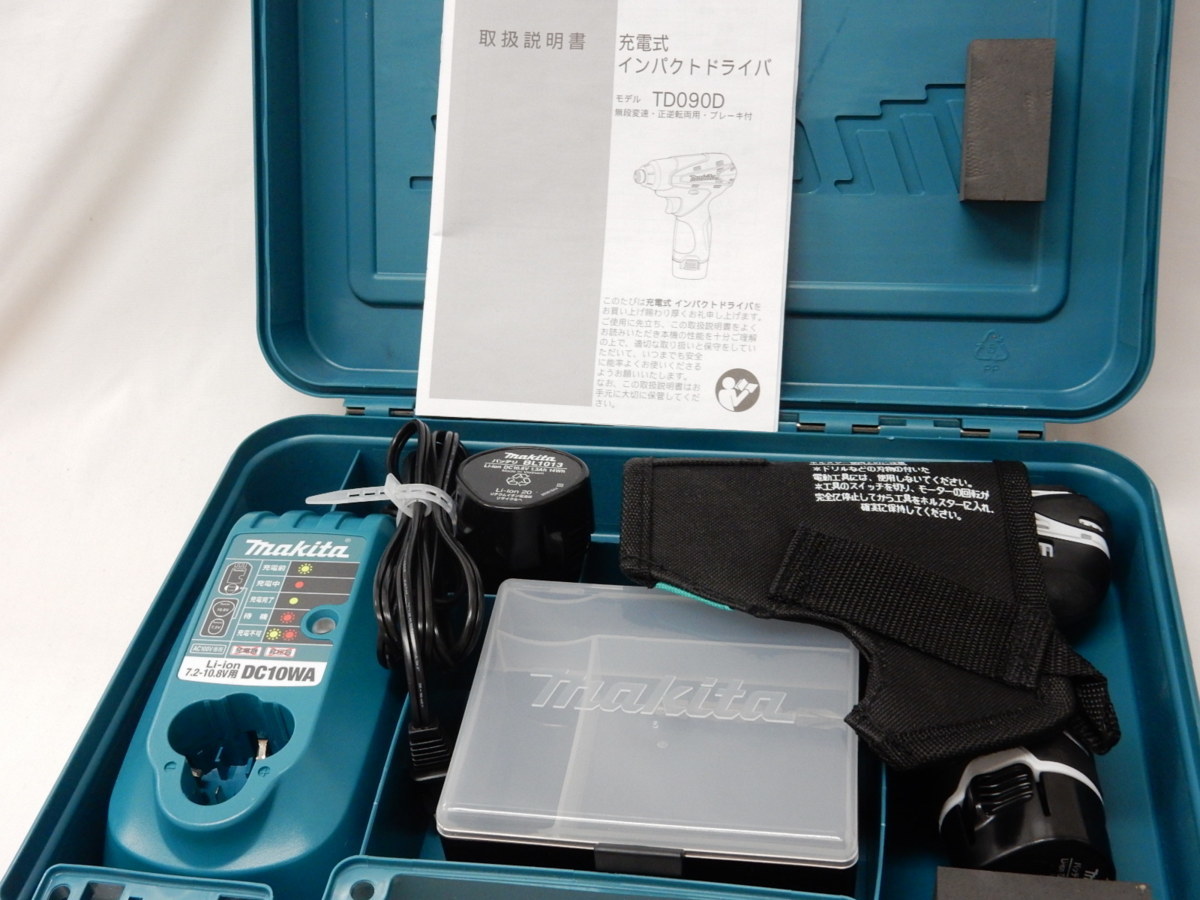 【美品】makita/マキタ 充電式インパクトドライバ TD090DWXW 10.8V/1.3Ah【返品OK】【領収書可能】