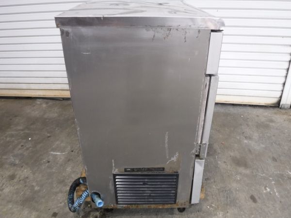 大和冷機/ダイワ《全自動製氷機》DRI-45LMT2 45kgの通販はau PAY 