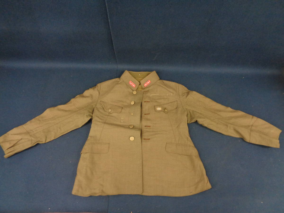 E07-0816 旧日本軍 陸軍 軍服 中尉 襟章 階級章付き