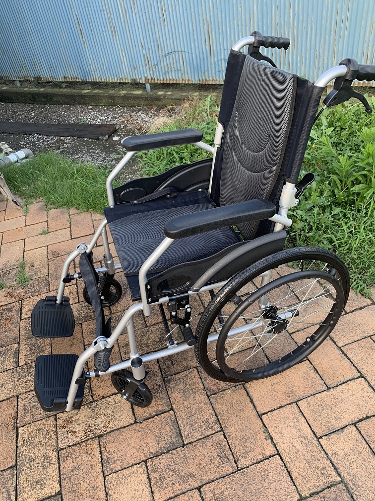 製品 取扱店 YM/NICEWAY 折り畳み自走用車いす☆自走用☆良好/車いす