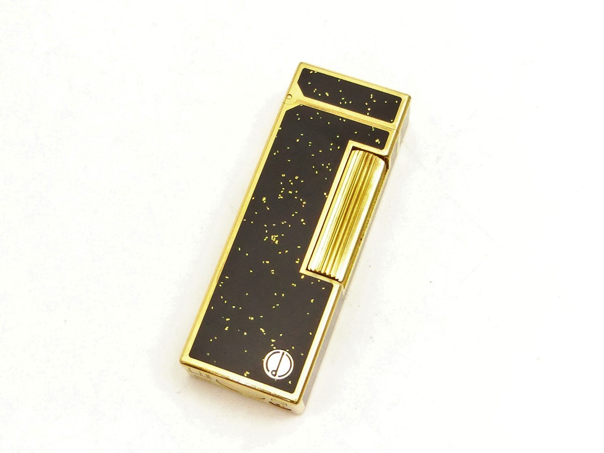  AB8639 良品 dunhill ダンヒル ガス ライター 金箔 黒ラッカー ＆ ゴールド(ダンヒル)｜売買されたオークション情報、yahooの商品情報をアーカイブ公開 - オークファン ダンヒル