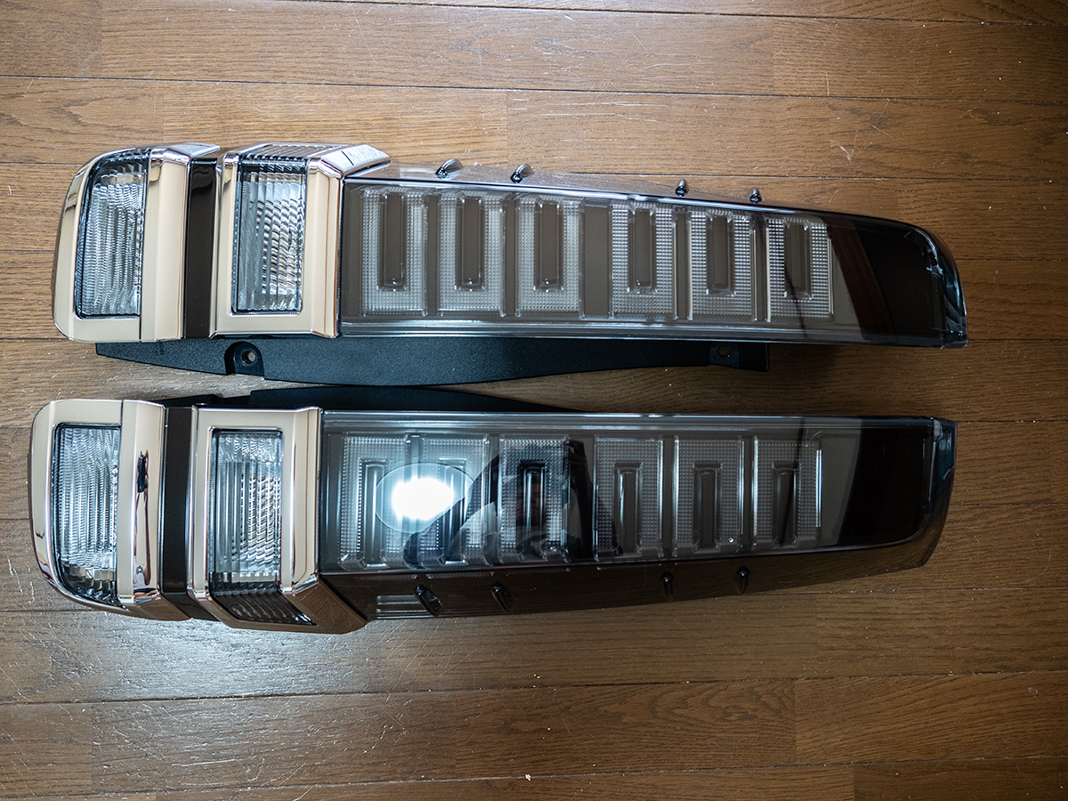 純正テールランプ左右セット80系後期ノア⁄ヴォクシーVOXY⁄ヴォクシー