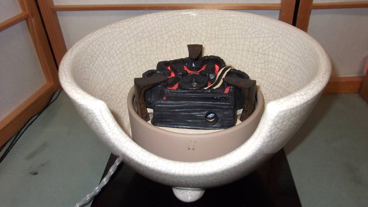 新作入荷，セール 茶道具 野々田式 白さつま 風炉型 電熱器 410W 前瓦付(釜)｜売買されたオークション情報、yahooの商品情報をアーカイブ公開 - オークファン 釜
