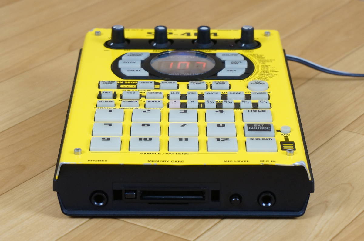希少なカラー】Roland☆ローランド☆サンプラーの名機☆SP-404
