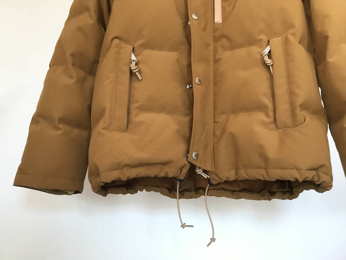 送料無料 JOURNAL STANDARD LASKA 850フィルパワーフードダウン CAMEL 