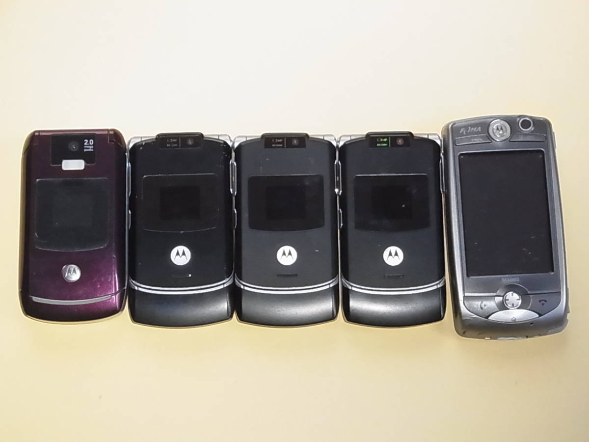 180 NTT Docomo 珍品 モトローラー製携帯電話5台 m702iS M702iG M1000 