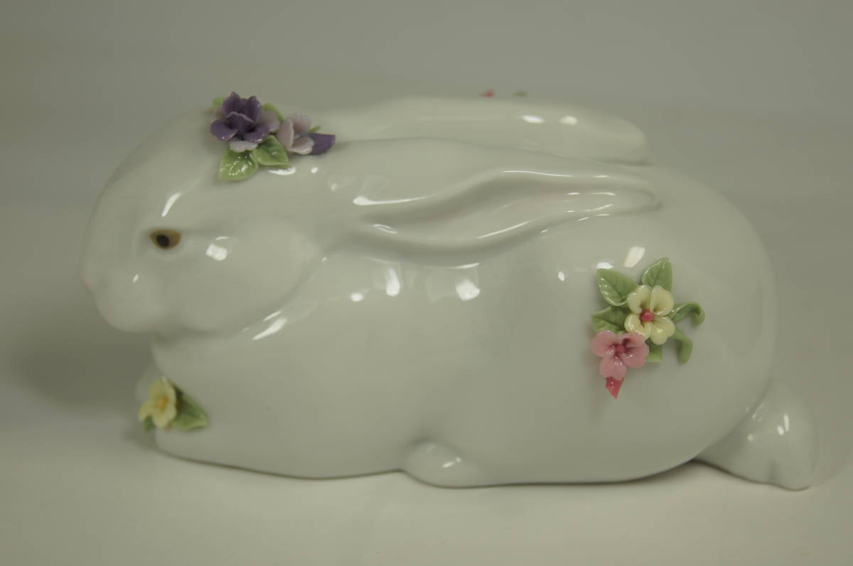 ま*る様 LLADRO 花飾りのうさぎ 欠けなし リヤドロ＞花飾りの白うさぎ