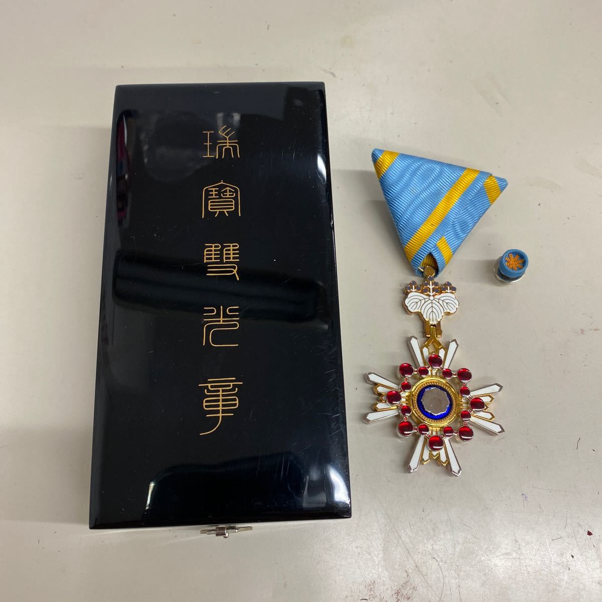 N1563 【美品】瑞宝単光章 写真通りです 【公式通販】
