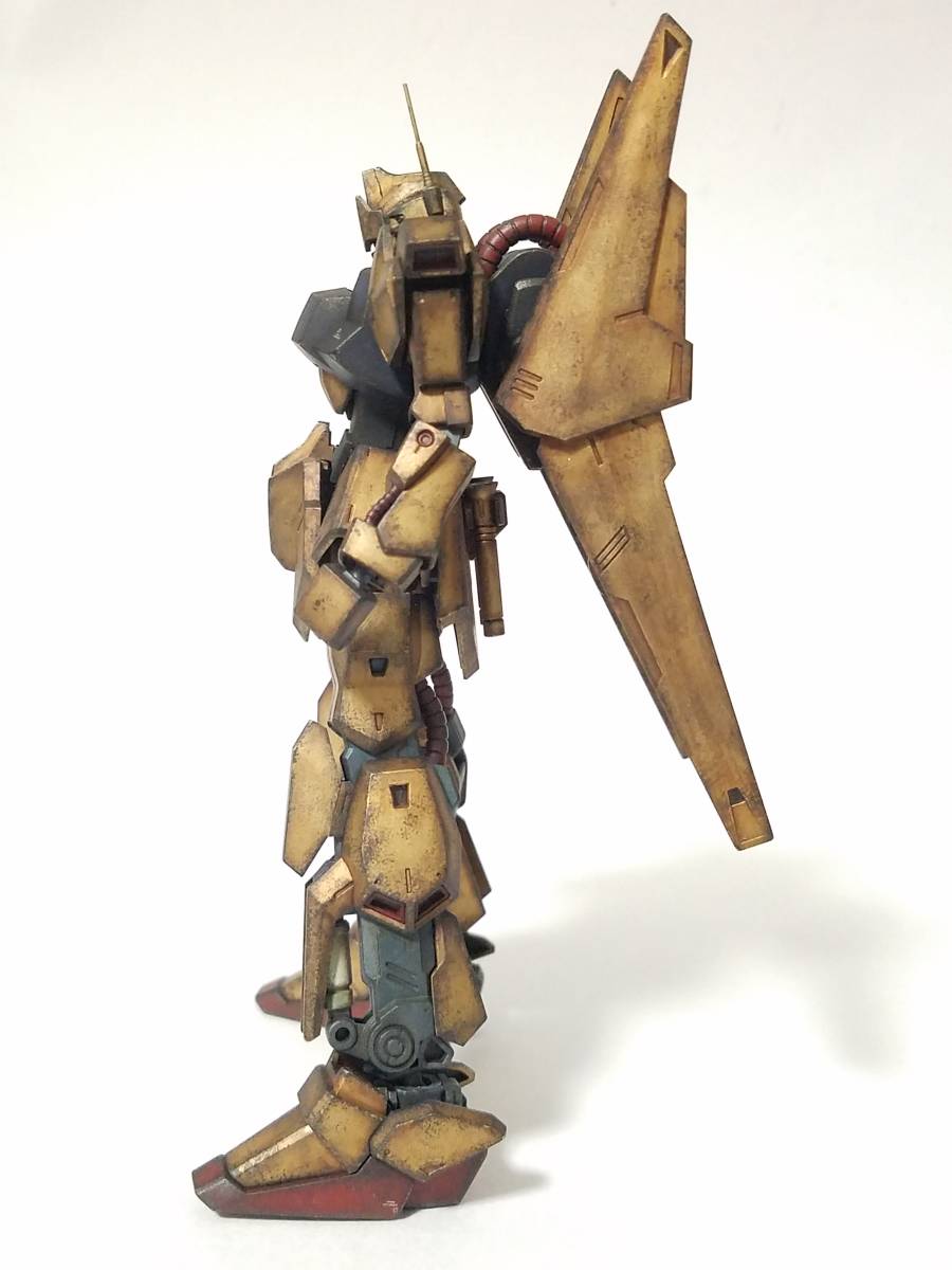 HG1/144 MSN-100 百式 改修ウェザリング塗装済完成品_5