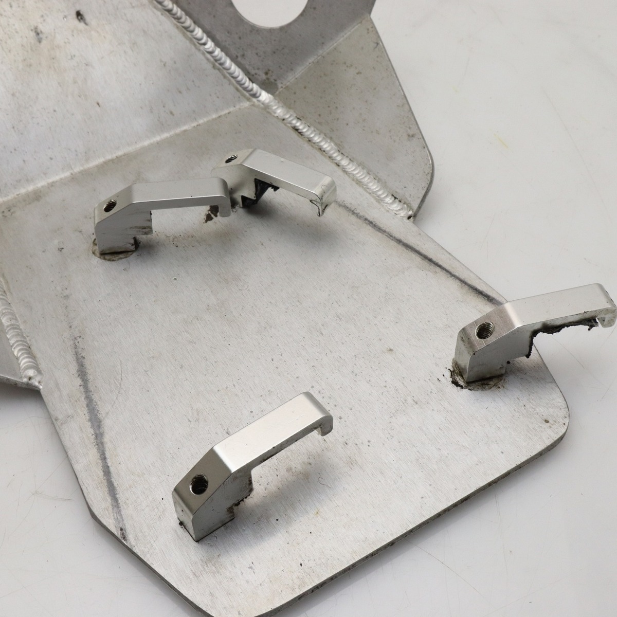 KLX125/Dトラッカー　ZETA/ジータ　アルミアンダーガード/スキッドプレート　191015BD0860