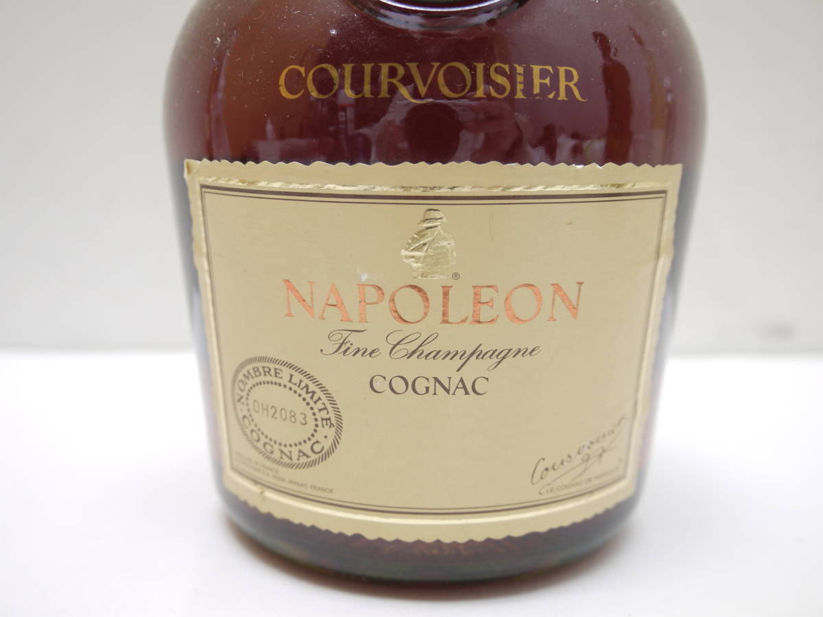 【コルク破損】COURVOISIER NAPOLEON Baccarat製ボトル 飲料・酒 【コルク破損】COURVOISIER NAPOLEON Baccarat製ボトル