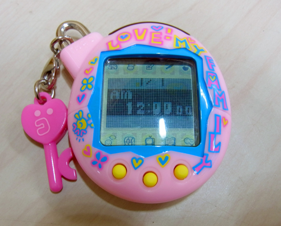 たまごっちシリーズ□いぇー！ふぁみりーイロイロ！たまごっちプラス