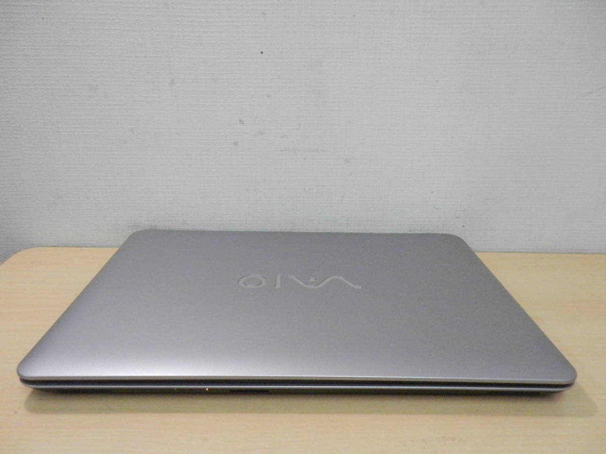 SONY VAIO VJS151C11N - i5 - 6G - S - J VAIO VAIO S15 VJS151C11N