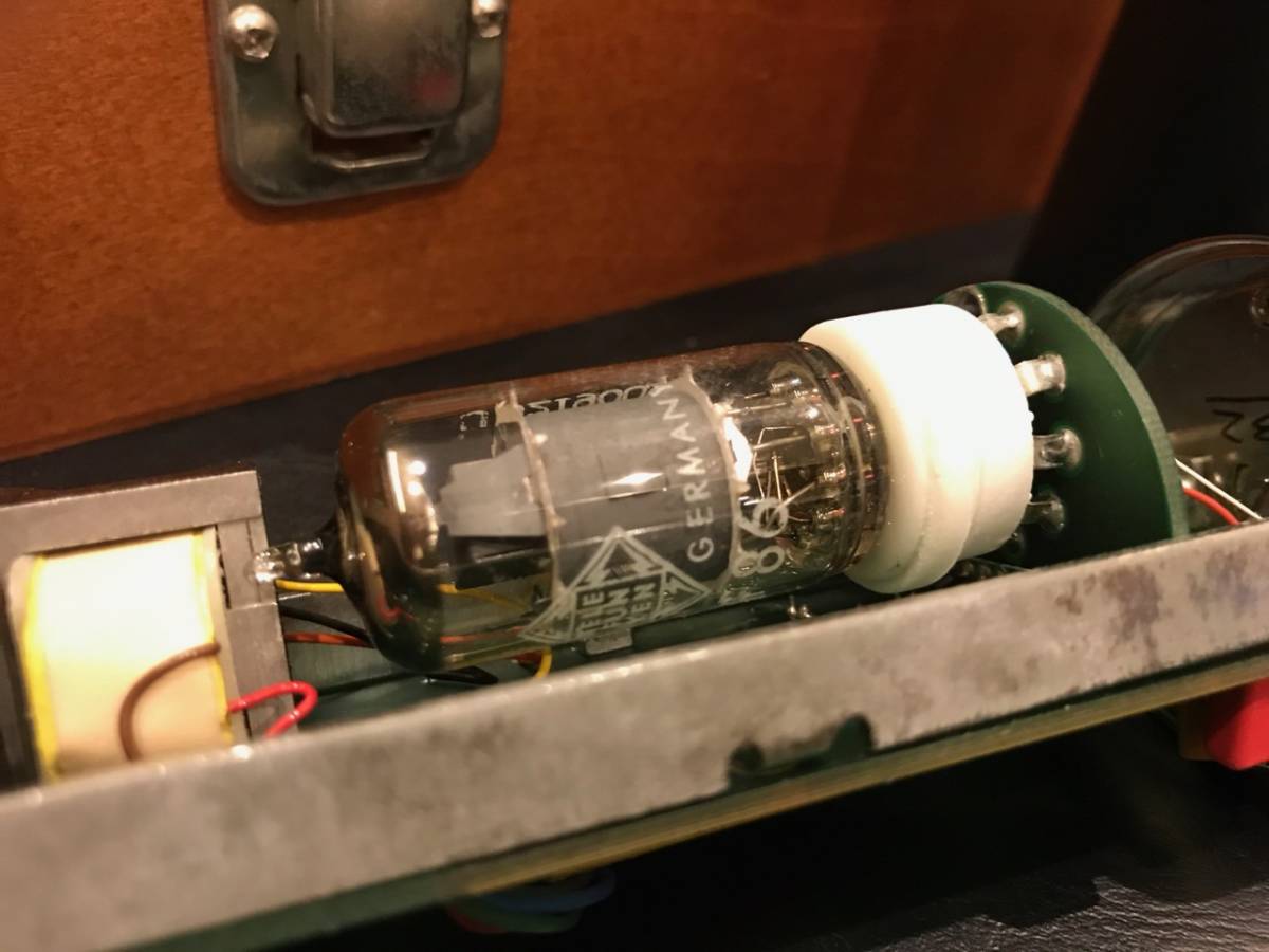 ☆SOUNDELUX U99 ヴィンテージ U67 真空管プラス3本付属☆