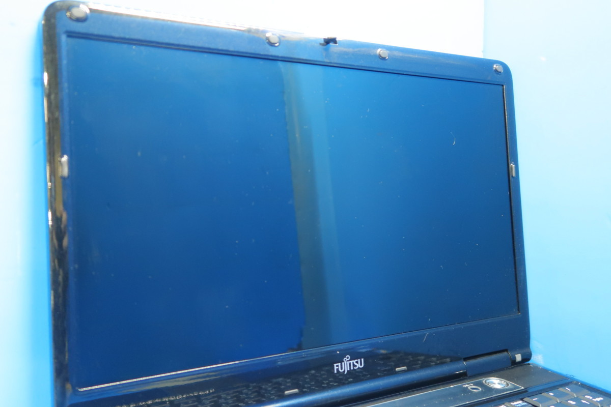 FMV-BIBLO NF⁄G50 Core i3 FUJITSU 富士通 NF 2.13GHz きれい ノート 