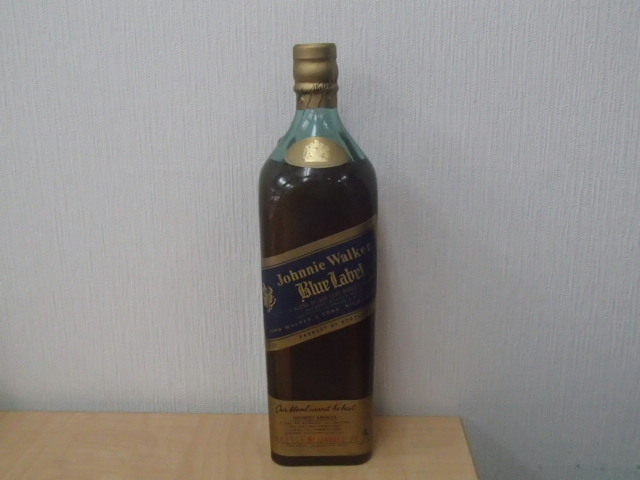 #31283【未開栓】ジョニーウォーカー Johnnie Walker ブルーラベル 1000ml 43%【希少】