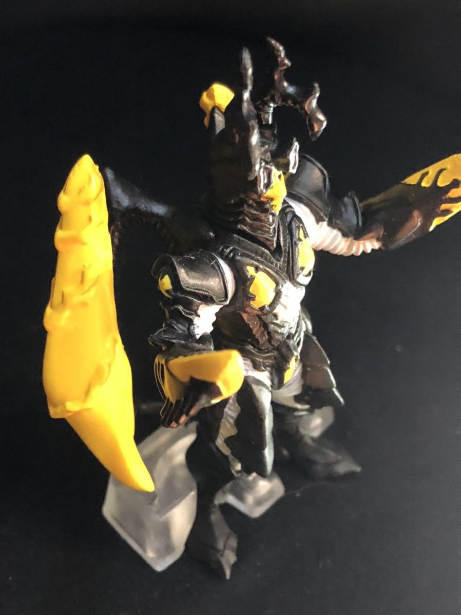 ガシャポンHGウルトラマン ハイパーゼットン ガチャガチャ カプセル