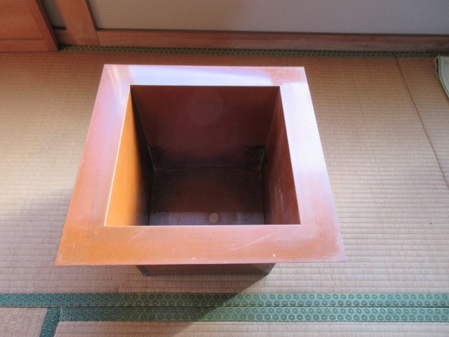【得価，定番】 初だし品 茶道具 抹茶 炉壇 炉だん 広島発送(その他)｜売買されたオークション情報、yahooの商品情報をアーカイブ公開 - オークファン その他