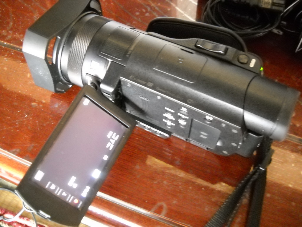 SONY 4Kビデオカメラ FDR－AX100 SONY FDR-AX100 4K
