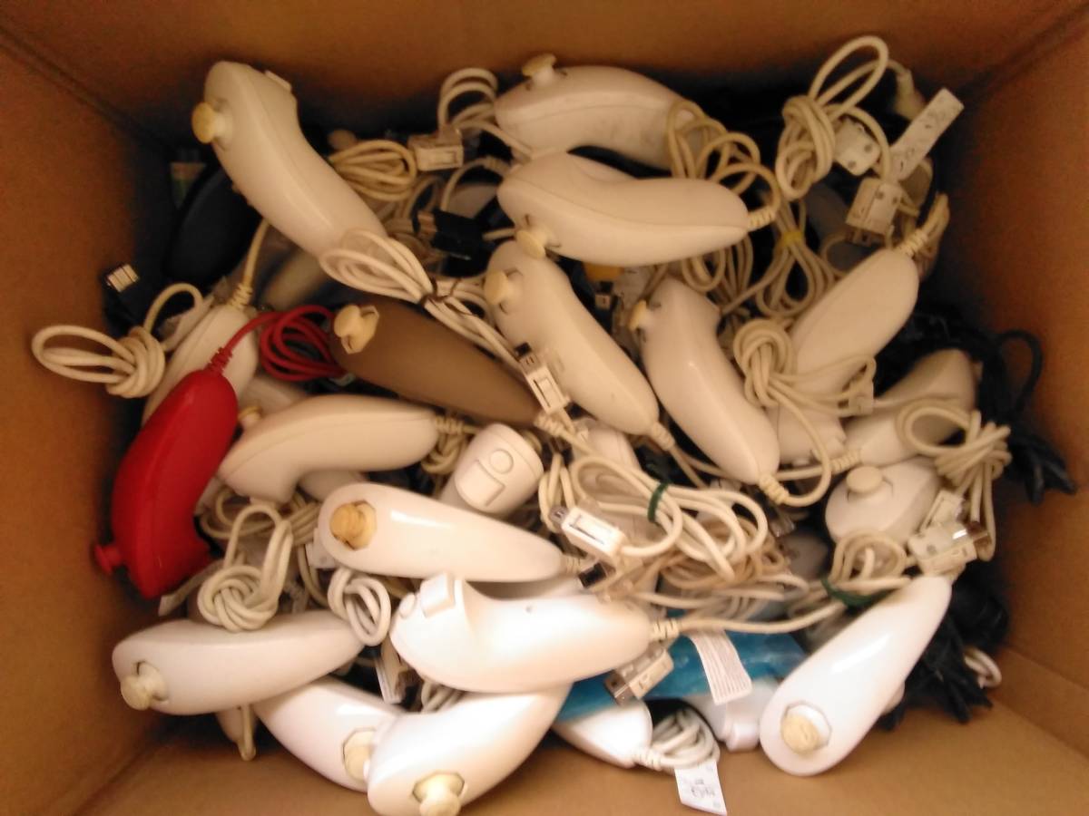  Ｗｉｉ用 ヌンチャク 約１００個 動作未確認(アクセサリ、周辺機器)｜売買されたオークション情報、yahooの商品情報をアーカイブ公開 - オークファン アクセサリ、周辺機器