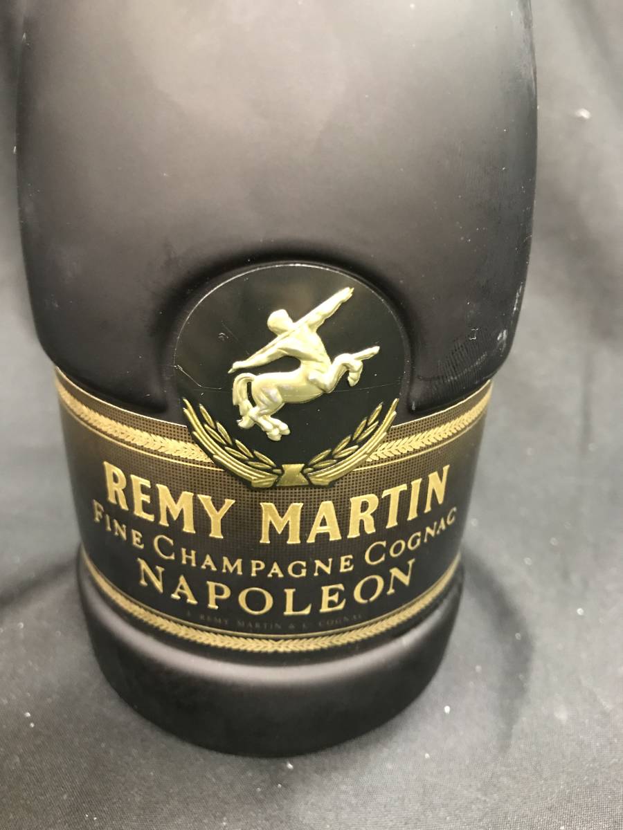 未開栓 レミーマルタン ナポレオン 700ml ブランデー コニャック REMY