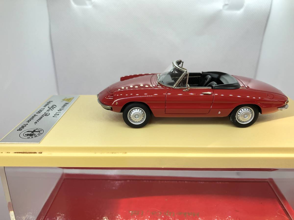 Miniature Vitesse 1/43 – Alfa Romeo Spider 1300 Junior, 1972, Collection Jumajo