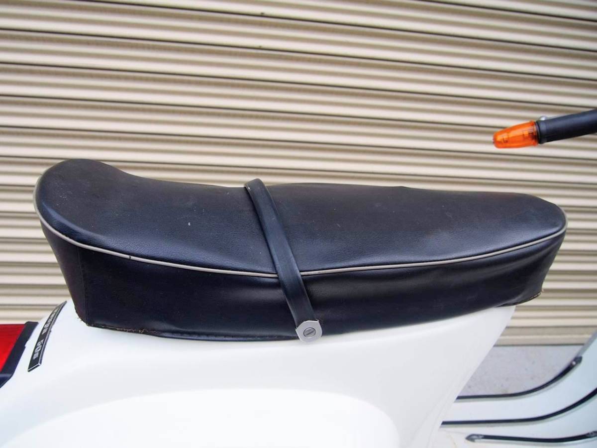 ピアジオ ベスパ 50s 1980年式 vespa 旧型 シート 100 ET3 
