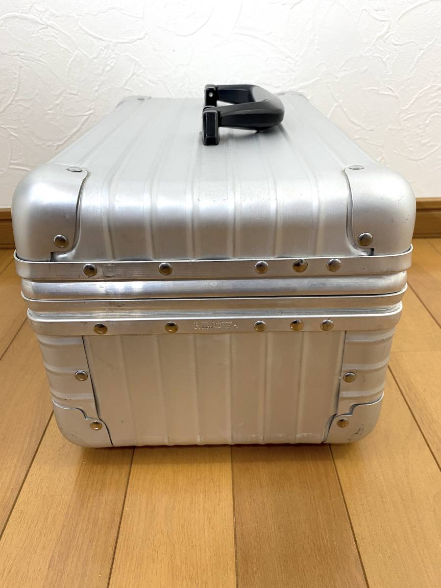 RIMOWA リモワ ビューティーケース カメラケース リモワ RIMOWA