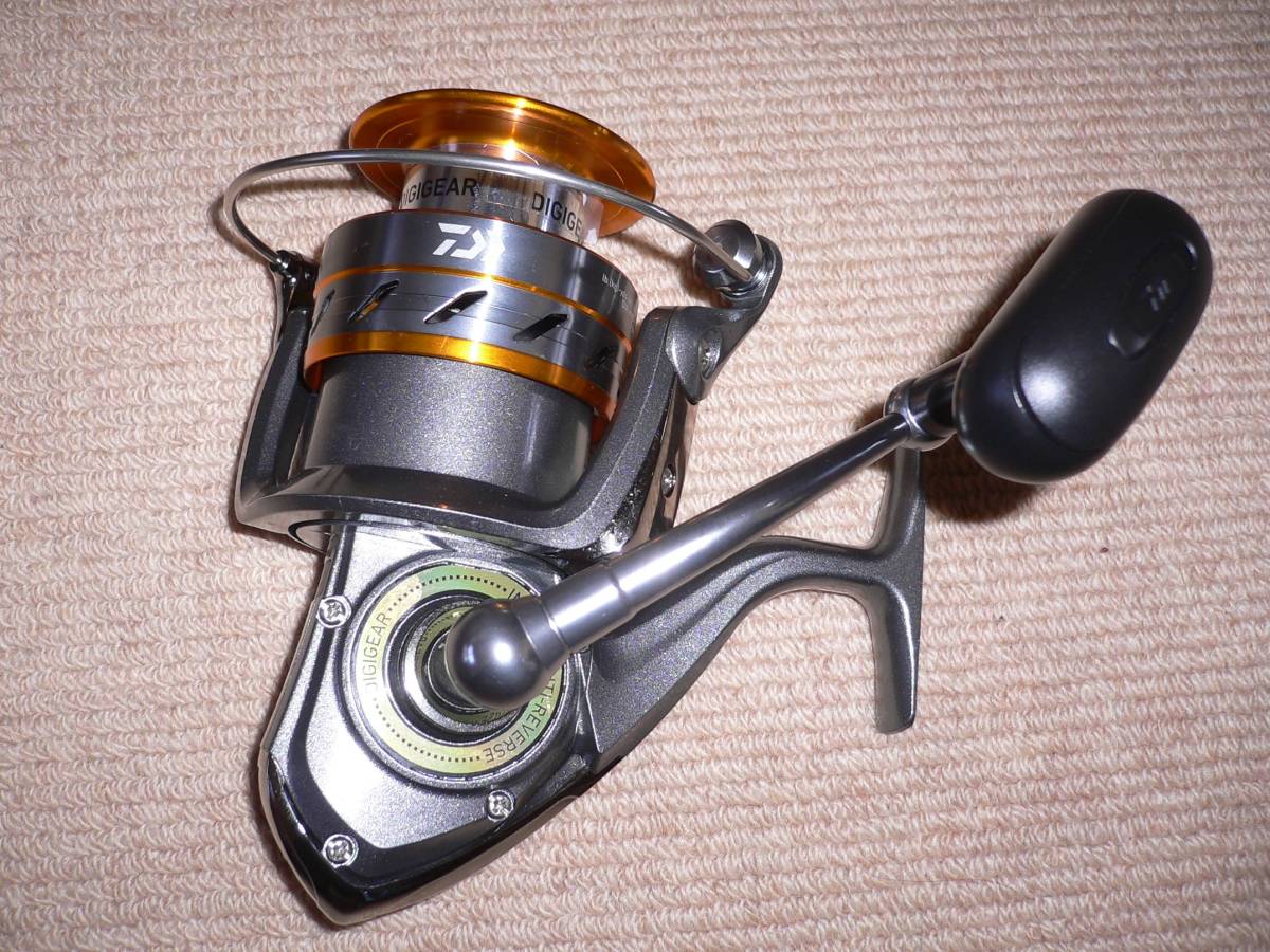 未使用 DAIWA CROSSFIRE 5000 ダイワ クロスファイヤー 5000 0