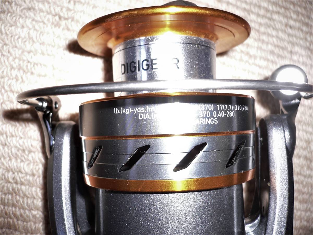 未使用 DAIWA CROSSFIRE 5000 ダイワ クロスファイヤー 5000 0