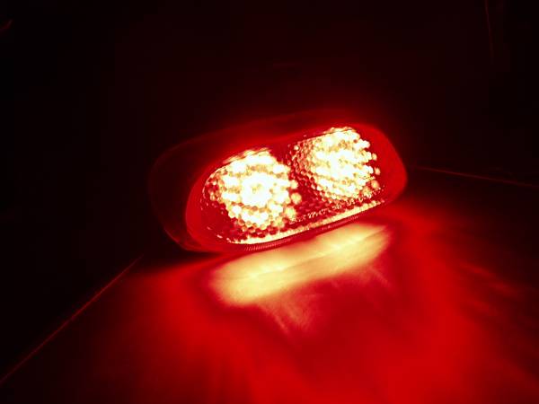 森伊蔵　1.8L ZZR1100(D)/ZX-11/ZZR400(N)用 LEDテールランプユニット K3-A