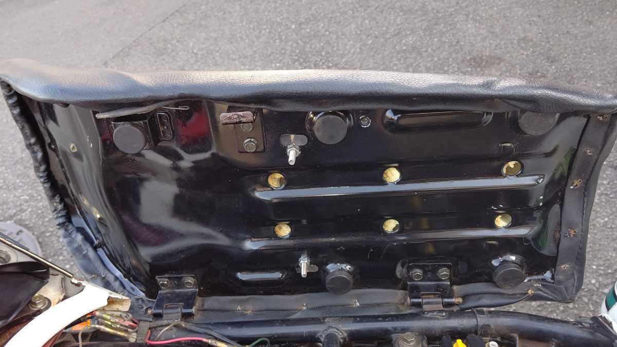 250SS 350SS シート 初期 鉄ベース_8