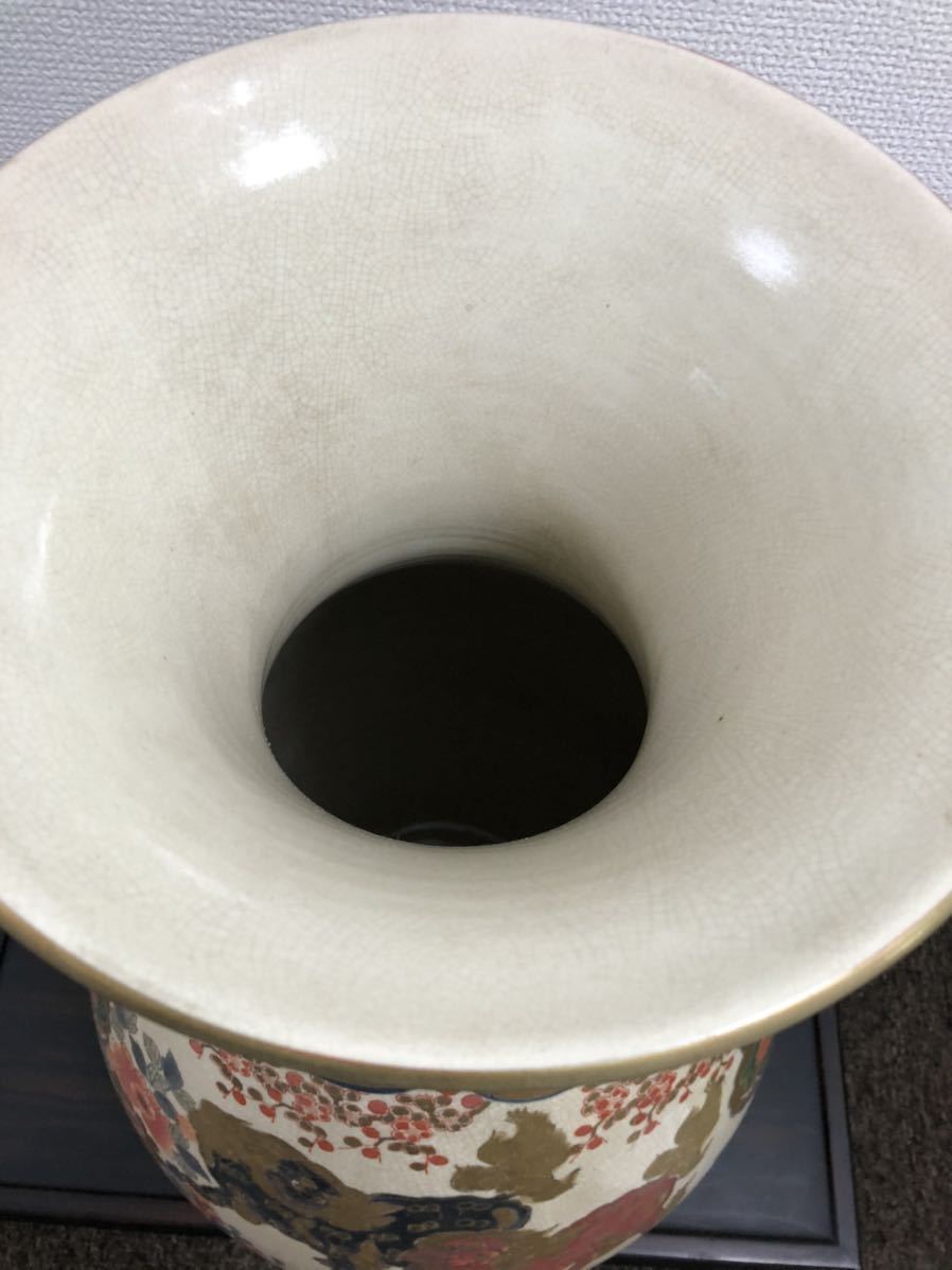 木箱付き大型伊萬里古伊万里焼 金彩獅子鳳凰図 獅子蓋付沈香壷 古 伊