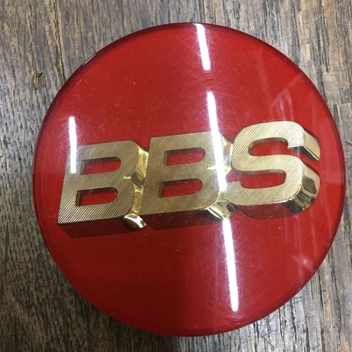 センターキャップ BBS 赤 美品 正規品 56パイ RF 赤」の落札相場 「bbs -