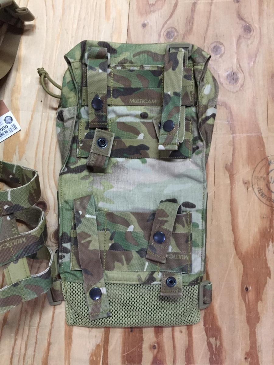 FLYYE Swift プレートキャリア MC(実物1000D) ハイドレーション バッグ