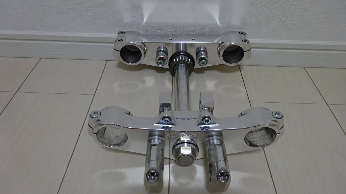 アクティブより、ZRX1100⁄1200R⁄DAEGそれぞれに専用設計された