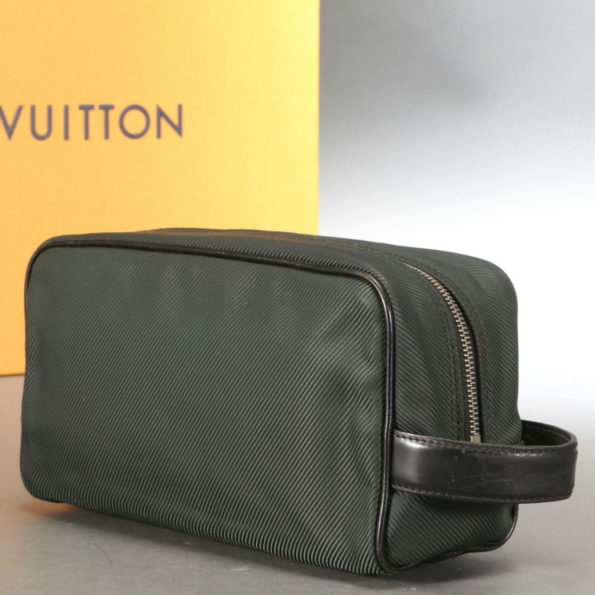 タイガ VUITTON パラナ LOUIS ルイヴィトン 1円□定価55，650円□ルイ 