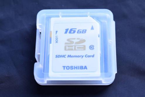  東芝 Toshiba SDHCカード 16GB CLASS10 SD-E016GX SLC 白芝 ドライブレコーダー DrivemanGP-1 ゲーム機 3DS Wii U(16GB)｜売買されたオークション情報、yahooの商品情報をアーカイブ公開 - オークファン SDHCメモリーカード