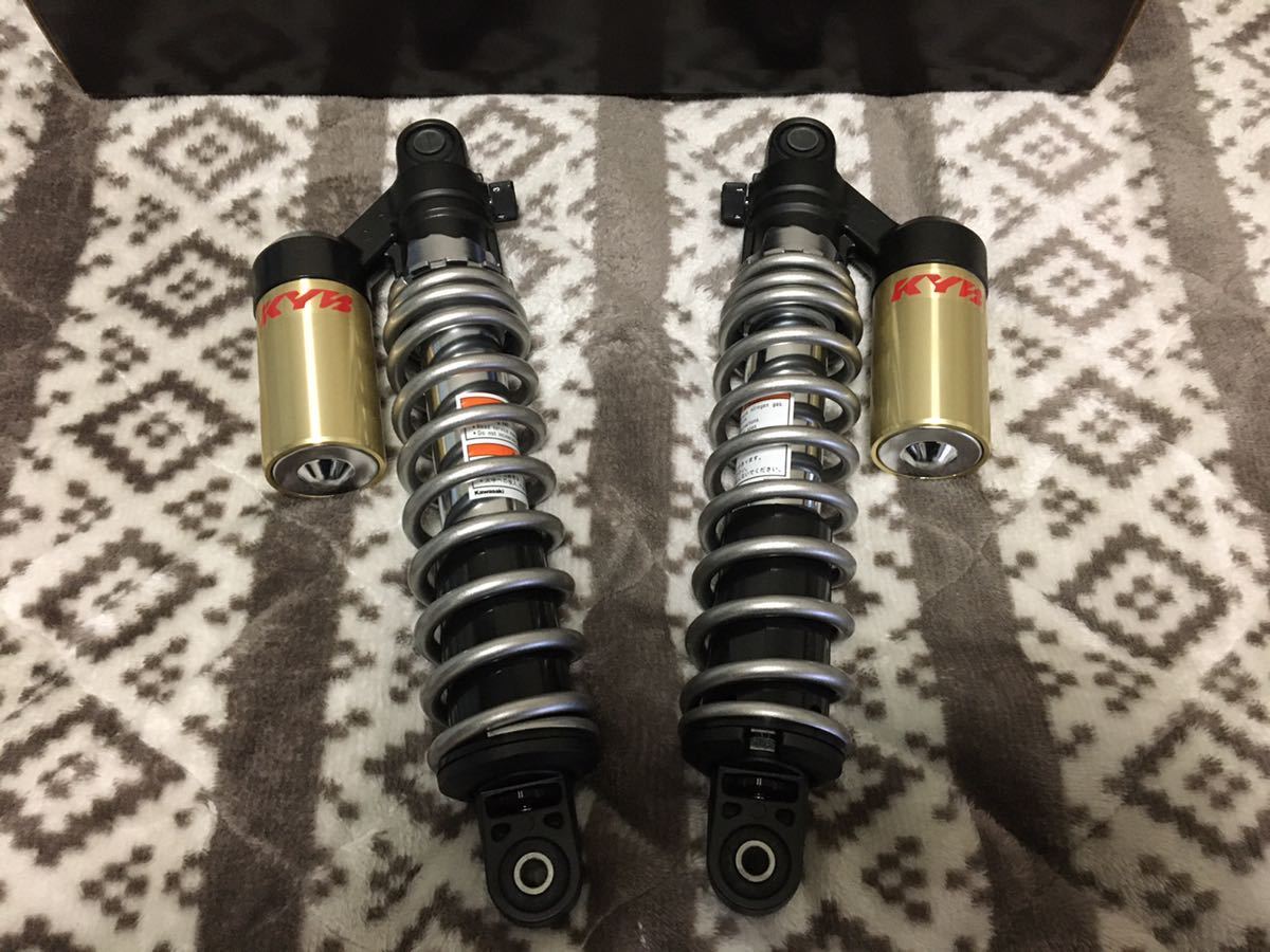 ZRX1200ダエグ純正リアサス/リアショックDAEGカヤバKYB リア ZRX1200ダエグ純正リアサス/リアショックDAEGカヤバKYB リア