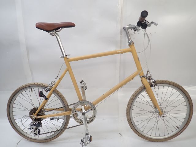 大得価 Tokyobike ミニベロ イエロー サイズ45 クロモリ ８速 5AF94-1(小径車（折り畳み、分割機構なし）)｜売買されたオークション情報、yahooの商品情報をアーカイブ公開 - オークファン 小径車（折り畳み、分割機構なし）