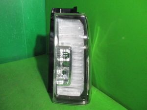 タント LA600S テールランプ 右のYahoo!オークション(旧ヤフオク